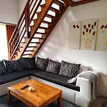 Homely Konukevi 3*