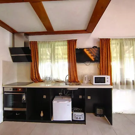 цветелина и митко Pensiune