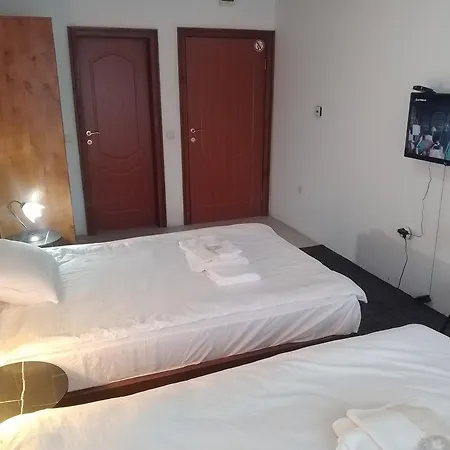 Pensión Homely