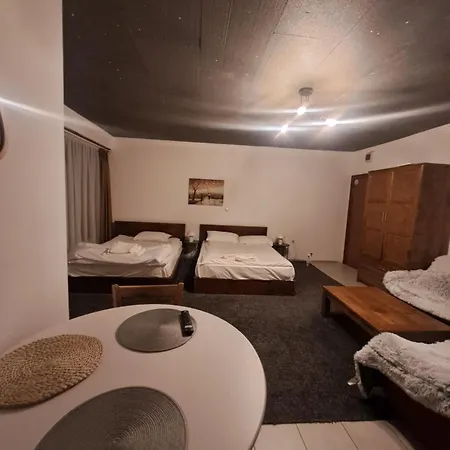 Pensión Homely 3*